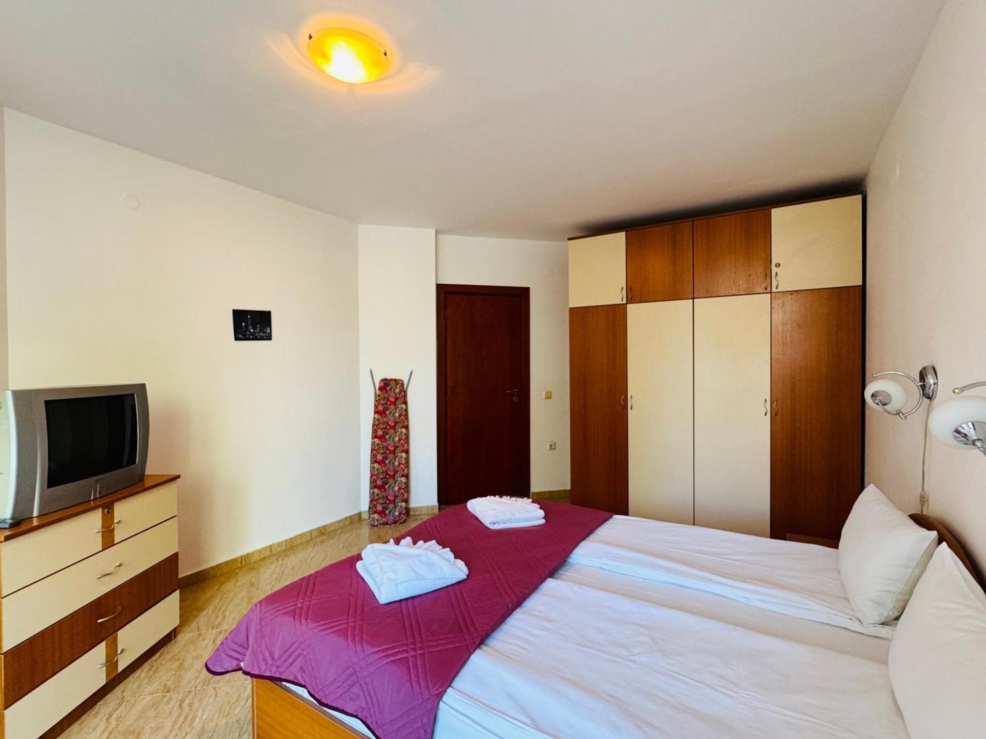 Sun Village B 320 Apartment Sunny Beach Esterno foto